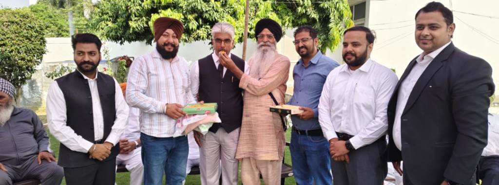 The lawyer community reached Dhami Sahibs house and congratulated him
